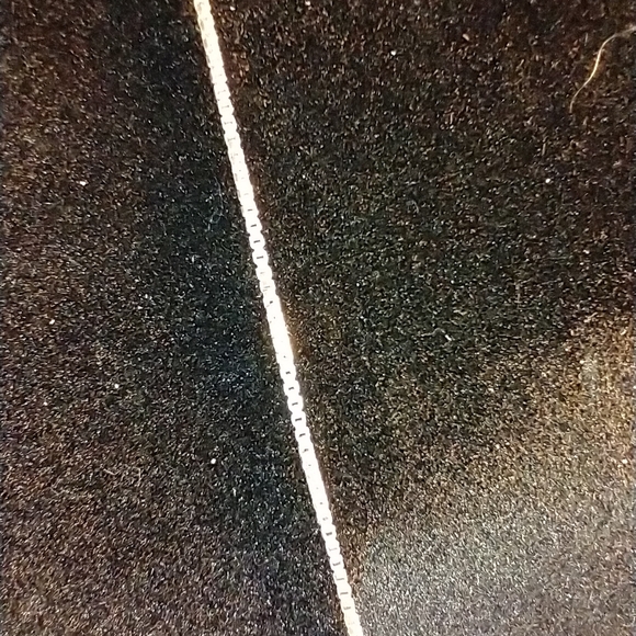 Chain - Picture 4 of 6